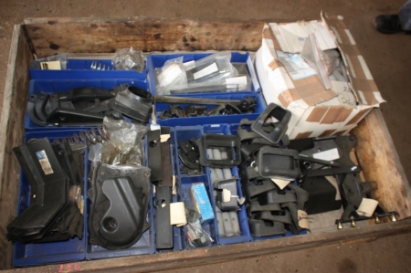 Pallet with spare parts for forklift