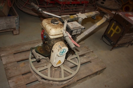Edge concrete surface finisher with Honda engine, 4 HP. Condition unknown