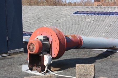 Chip extraction fan on the roof