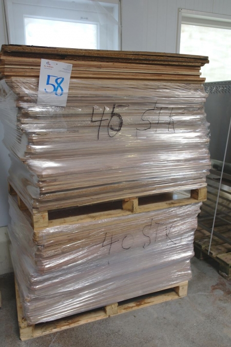 2 pallets of wood panels approx. 95 pcs.