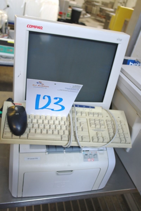printer HP Laser Jet 1018 + skærm + tastatur + pc