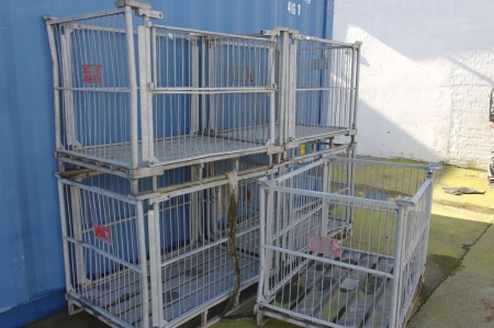 5 x pallet cages (file photo)