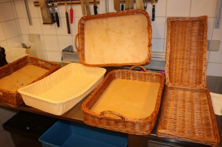 6 bread baskets