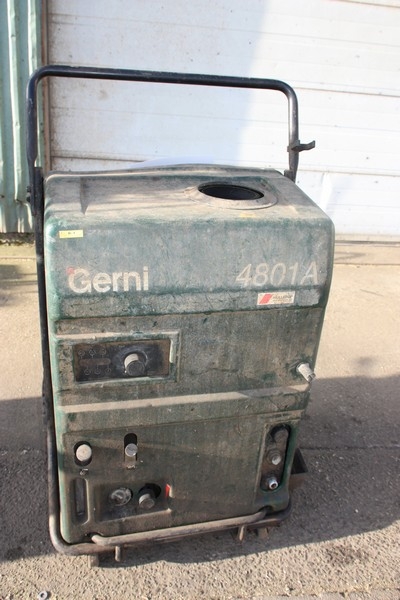 Hot water cleaner, Gerni 4801 A