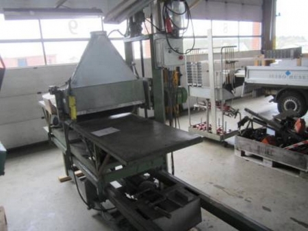 Polisher with brush and movable table, width 600 mm, travel approx. 1900 mm, with additional new brush
