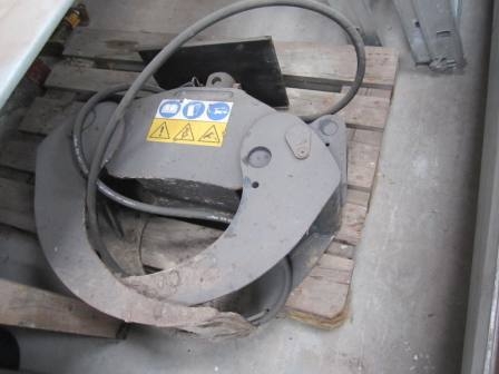 Sort Grab for mini excavator with quick change, about 25 cm wide, used 1 time