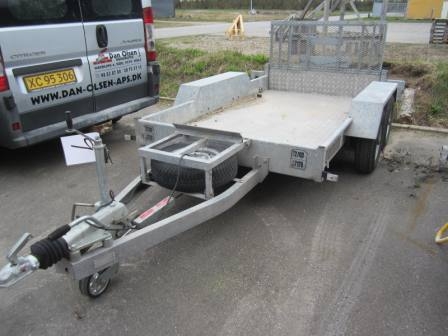 Machine Trailer, Indespension Challenger 27095, year 04.12.2012, reg. No AC 6684 (plate not included) 2700 kg gross weight, very nice condition