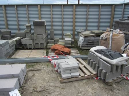 Various Leca stone, mortar in bags, base stone, canvas, tiles, flags etc. approx. 12 pallets, and galvanized steel I-beam approx. 7 feet, pallets supplied