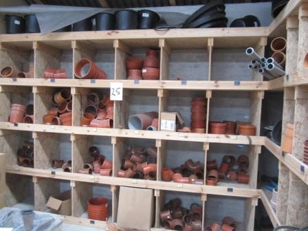 Various sweer fittings, buckets etc. in wooden rack, in 24 rooms as well as on top