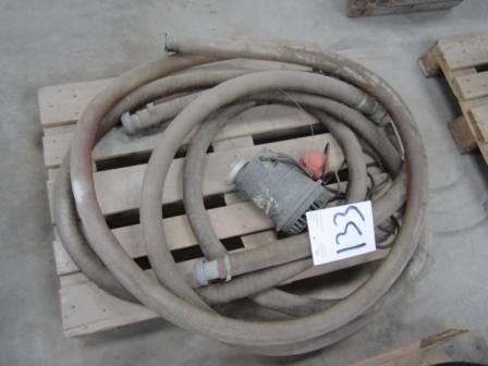 Pallet with submersible pump ABS Robusta with hoses