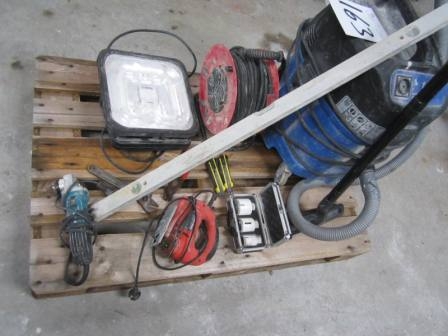 Industrial Vacuum Cleaner Nilfisk, cable reel, jig saw, core drills, angle grinder, etc.