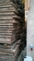Haki stillads, bredde 9 m x højde 6 m. Komplet med trætraller dæk + Bliver delt op ved udlevering. (Arkivfoto, ikke opdelt)