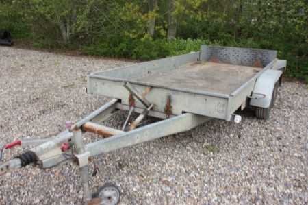 Machine Trailer with hydraulic tipping. Schmitz, 2500 kg. Year 2004. KX9229. Number plate not included