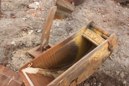 Backhoe Bucket for Hydrema, 30cm + pit tooth