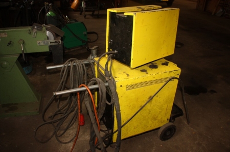 Welder, Esab LAE 315 + wire feed box, Esab A10 MVC 30 + welding cables. Condition unknown