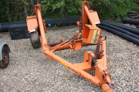 Cable trailer. Hand hydraulic control