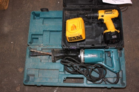 2 Power Tools: Aku-drill, DeWalt, 12 v. 3.0 AH battery + charger. Reciprocating Saw: Makita. Tested OK