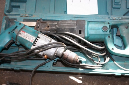 2  Power Tools: Reciprocating Saw, Makita JR 3030 + Drills, Makita HP 2033. Tested OK