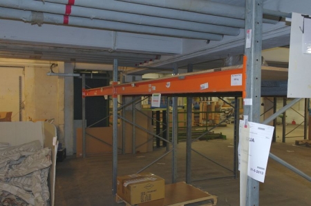 4 span pallet rack 8 beams + 6 uprights without content