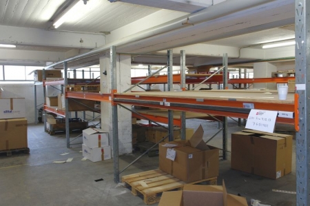 8 span pallet rack 22 beams + 10 uprights without content