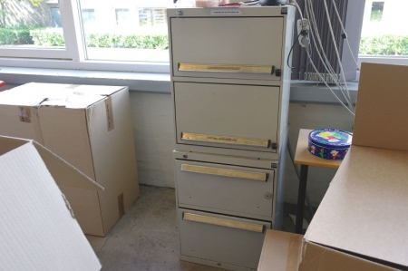 2 pieces of file cabinets with 2 drawers