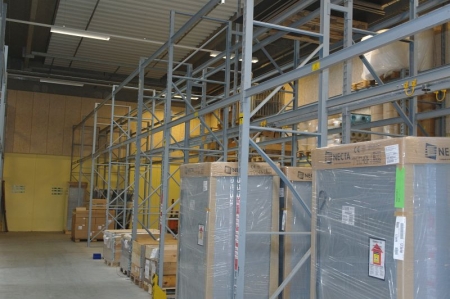 20 span pallet rack 80 beams + 22 uprights without content