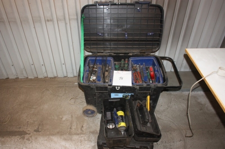 Large tool box on wheels, Raaco + content of hand tools, etc.