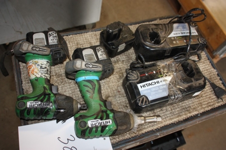 2 x cordless impact wrenches, Hitachi with 3 batteries and charger