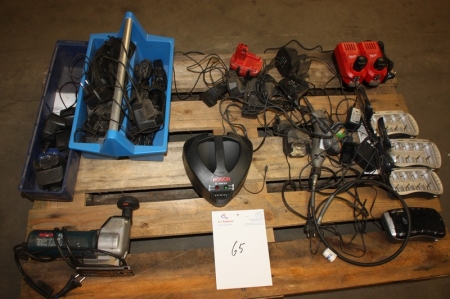 Pallet with various cordless Chargers + powere jig saw, Bosch