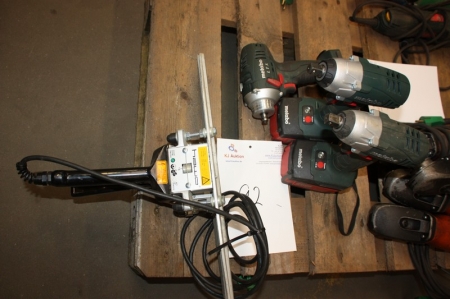 2 x Cordless impact wrenches, Metabo, with 2 batteries, 18 V, 4.0 AH + cordless drill, Metabo LTX + Plastic Seals, Hamo