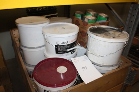 Pallet with various wall paints, etc., broached and not broached + paint buckets