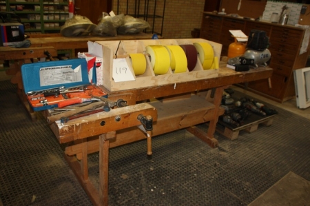 Joinery work bench