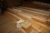 Parti tømmer + loftsprofilbrædder, ca. 14 pakker, længde ca. 3,9 meter, Fjordal, hvidlak + korkplader + masser af tømmer