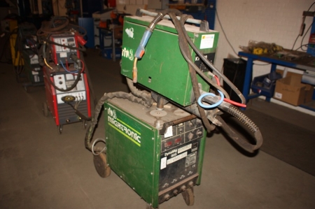 Welding rectifier Migatronic Dynamig 505 + wire feed box, Migatronic KT140 + welding cable welding + handle + manometer. Mounted in a frame on wheels