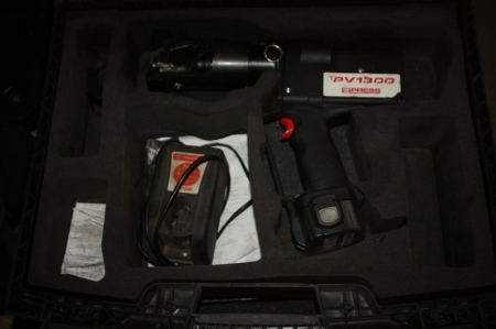 Aku hydraulikslangeklemmer, Elpress PV 1300, med batteri og lader + 2 kufferter