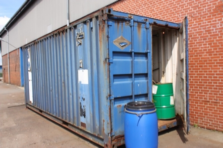 20 foot container material with content