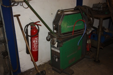 Welding rectifier, Migatronic Sigma 500 + wire feed unit + welding cables + torch. Mounted in a frame on wheels