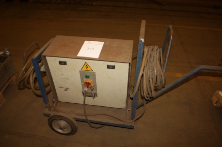 Welding rectifier mounted on a trolley