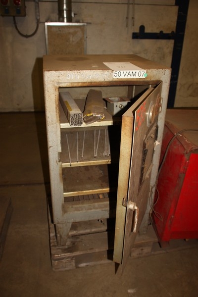 Electrode welding cabinet containing various electrodes