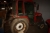 Traktor, John Deere, model 4400 HST. Monteret med frontlift med A-ramme + kasse på 3-punktsophæng. Førerhus: model F007. Hydraulikudtag bag. Dækmønster: fordæk ca. 30%. Bagdæk ca. 30%. Rotorblink
