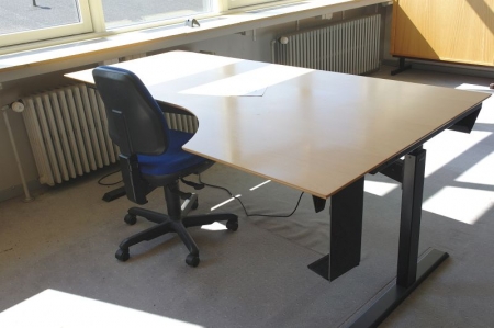 El/hæve sænke skrivebord, Labofa + 6 skabe + reol + stol