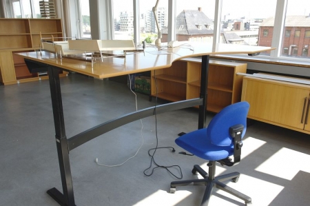 Electrical / height adjustable desk, Labofa + 3 shelves + cabinet + chair