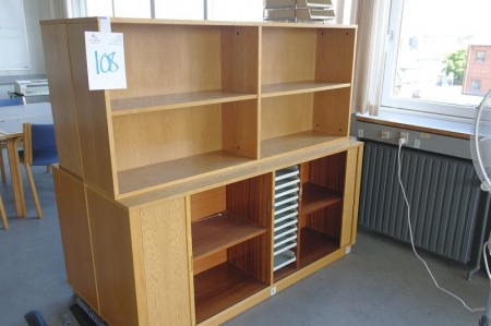 2 shelves + 2 cabinets