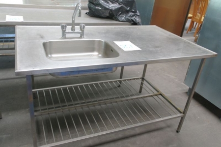 Stainless steel table with sink 150 x 90 cm