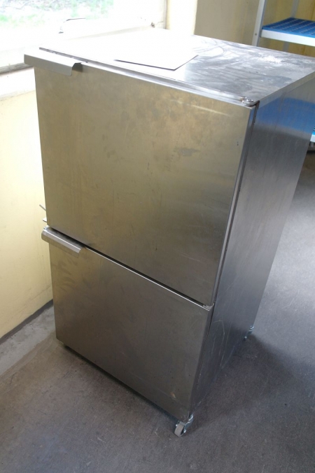 Stainless steel cabinet with 2 compartments