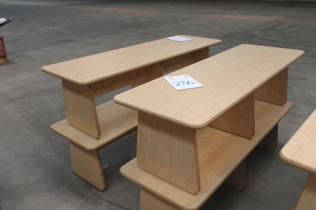 4 benches