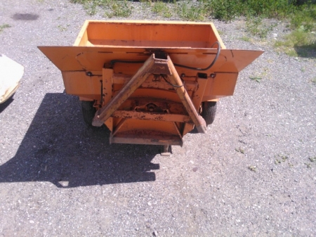 Salt spreaders for A suspension with wheels, Epoch, type ITM 35/1
