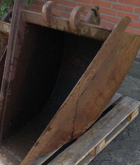 Beco Profile Bucket 30/80 cm to Trencher, Beco manual shift.