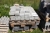 4 pallets with approx. 20 x curbs, approx. 10 x 14 (approx 2m2) + various construction stone
