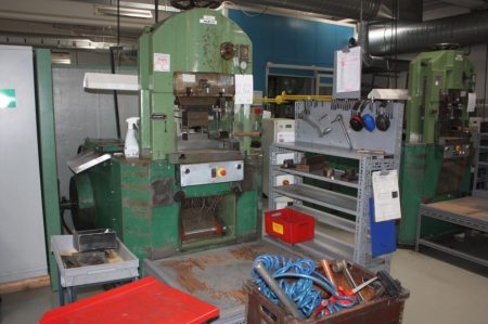 Knockle joint press, type Gräbner GP360/1577 with control unit
